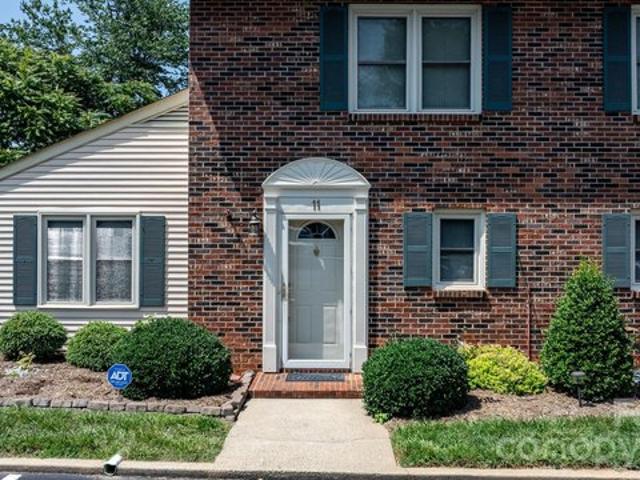 Townhouse for sale in Catawba, North Carolina
