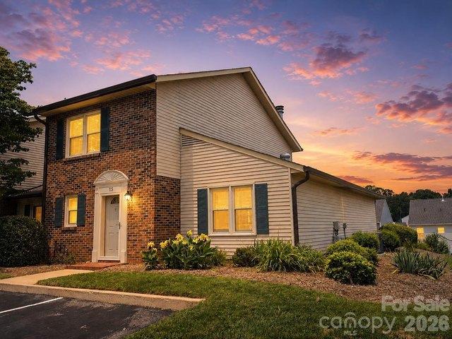 Townhouse for sale in Catawba, North Carolina