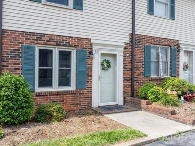 Townhouse for sale in Catawba, North Carolina