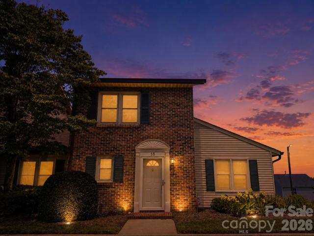 Townhouse for sale in Catawba, North Carolina
