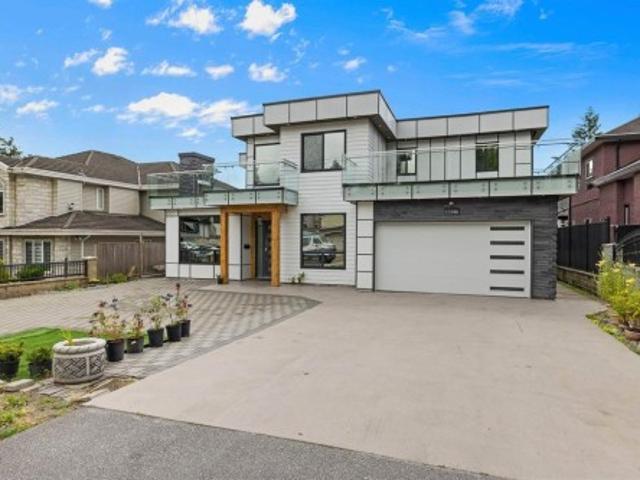 House for sale in Surrey, British Columbia