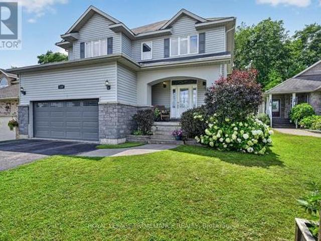 House for sale in Brockville, Ontario