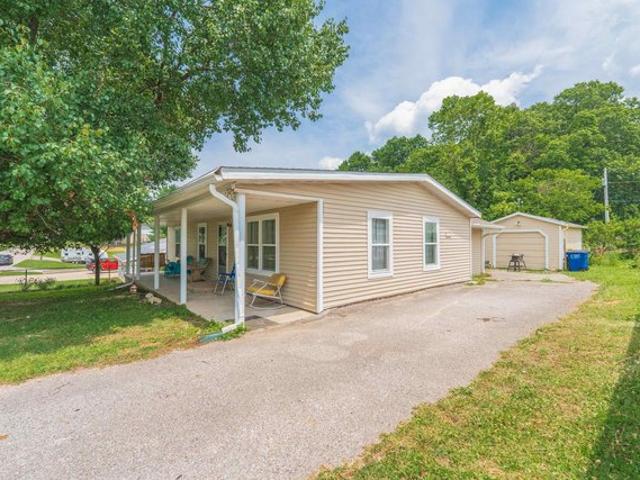 House for sale in Bedford, Indiana