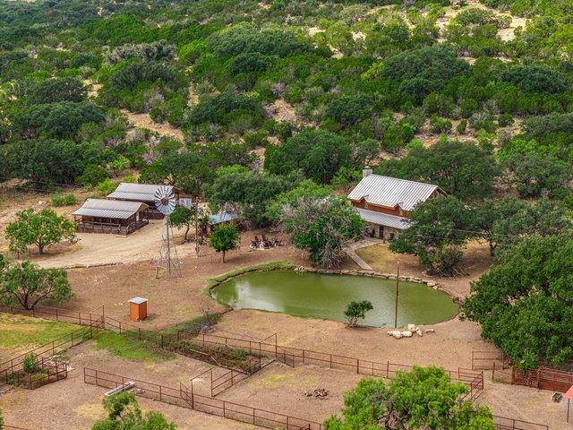Land for sale in Sonora, Sutton County