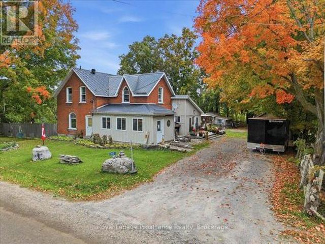 House for sale in Tweed, Central Ontario