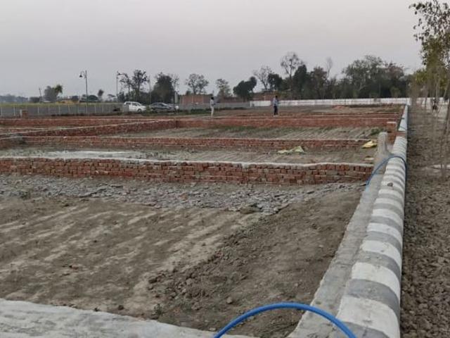 Land for sale in Madya