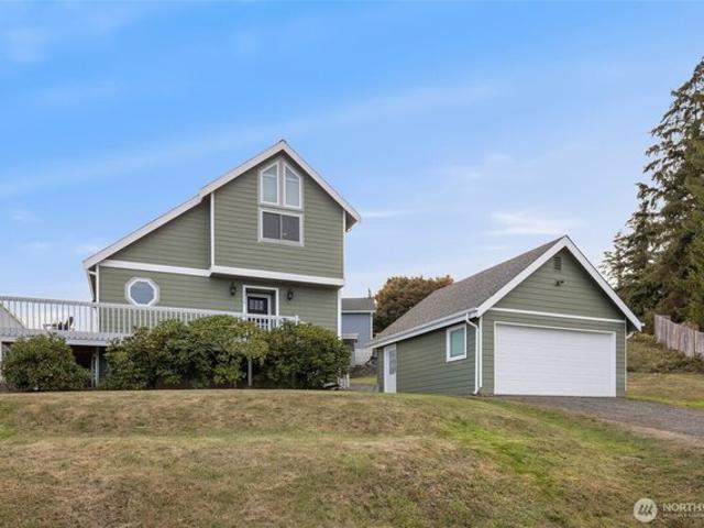 House for sale in Freeland, Island County