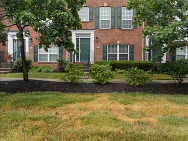 Townhouse for rent in Carmel, Indiana