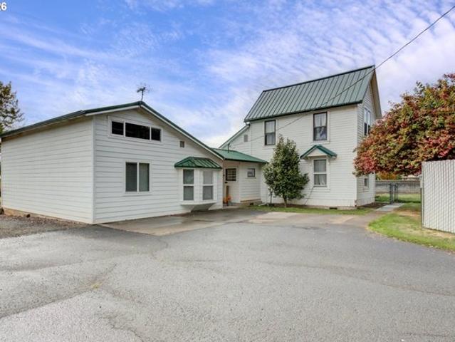 House for sale in Brush Prairie, Clark County