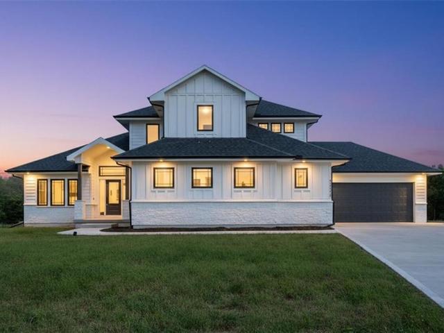 Property for sale in Lone Jack, Missouri