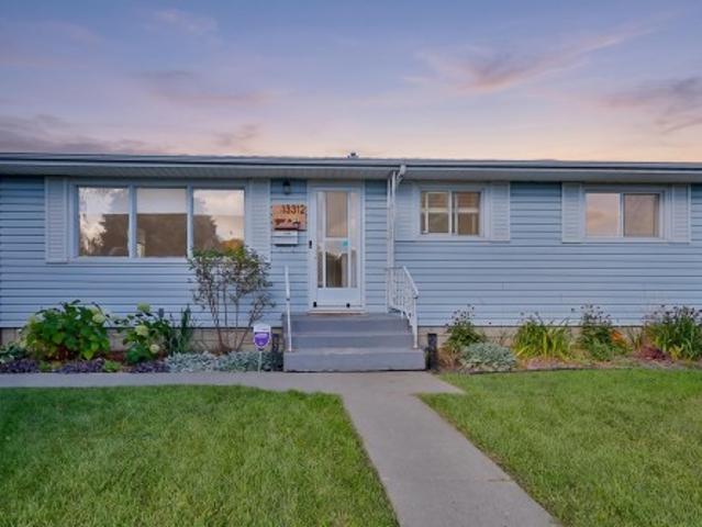 House for sale in Wedgewood, Alberta