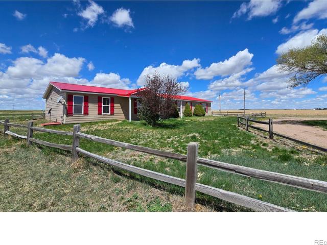 House for sale in Fleming, Colorado