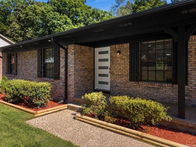 House for sale in Saint Charles, Little Rock