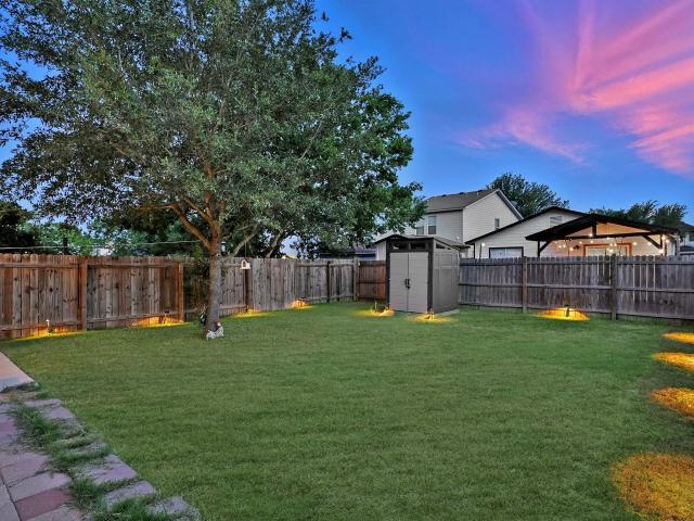 House for sale in Del Valle