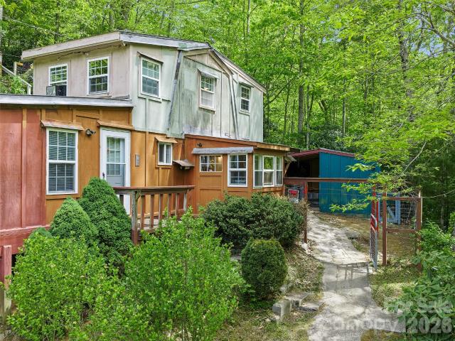 House for sale in Yancey, North Carolina