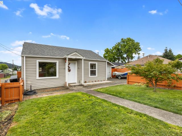 House for sale in Oregonia