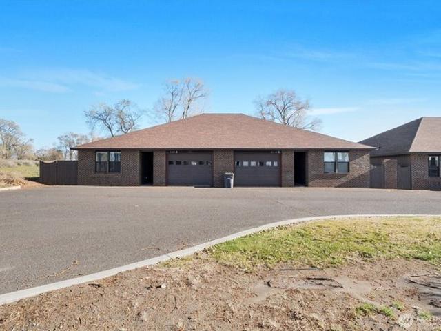 House for sale in Moses Lake, Grant County