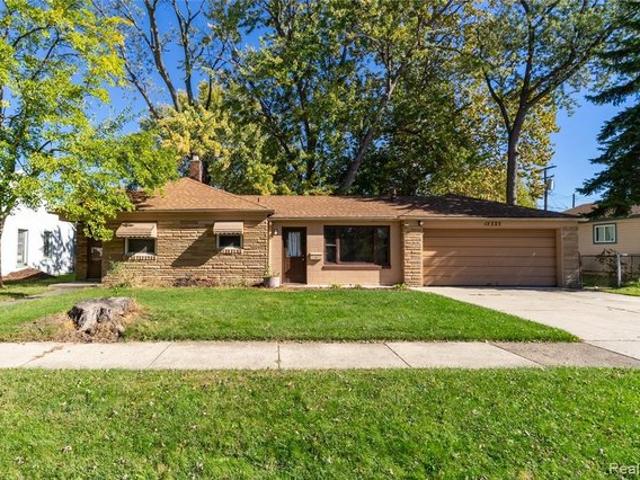 House for sale in Dix-Toledo Highway Subdivision, Southgate