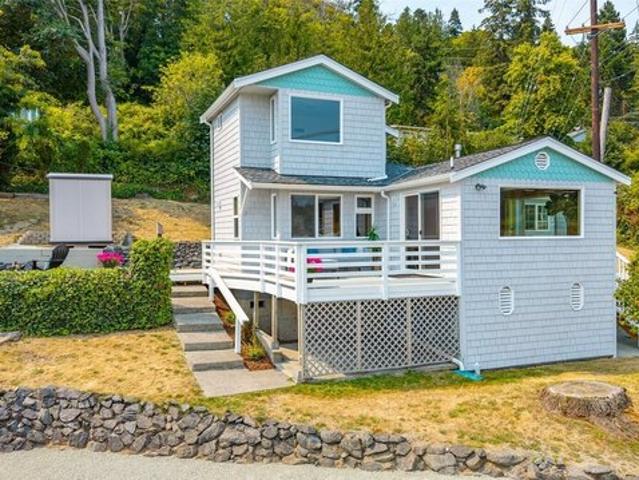 House for sale in Anacortes, Washington