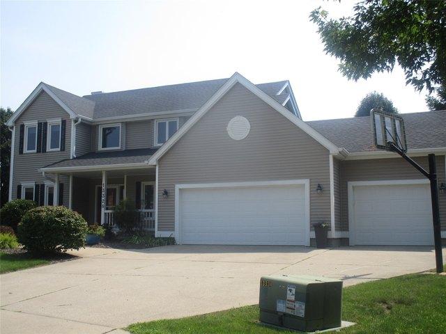 House for sale in Urbandale, Iowa