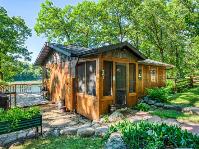 House for sale in Hubbard, Minnesota