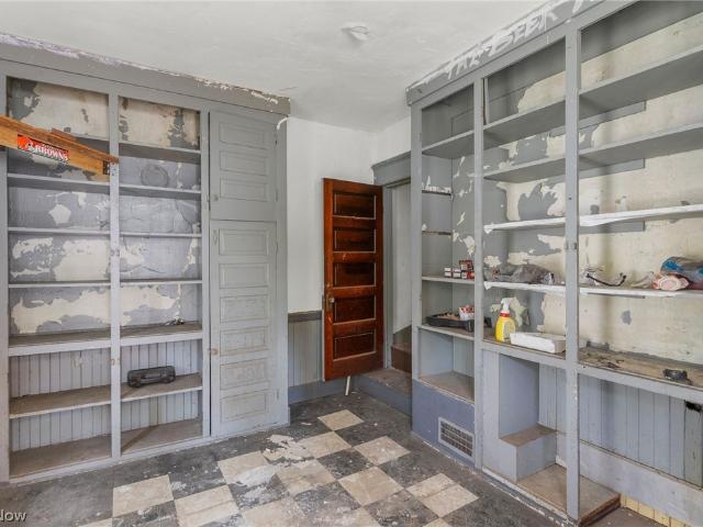 House for sale in Youngstown, Ohio