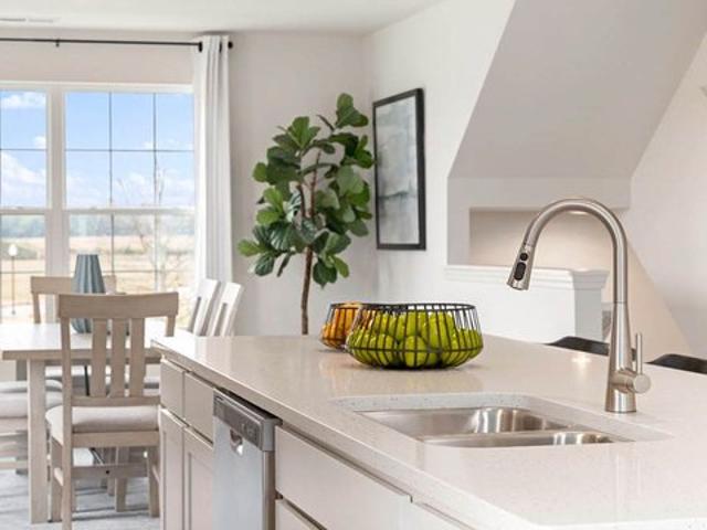 Townhouse for sale in Bartlett, Illinois