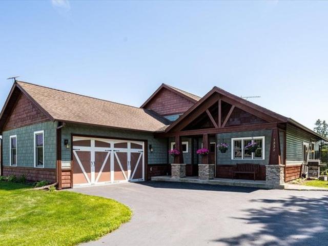 House for sale in Two Harbors, Minnesota