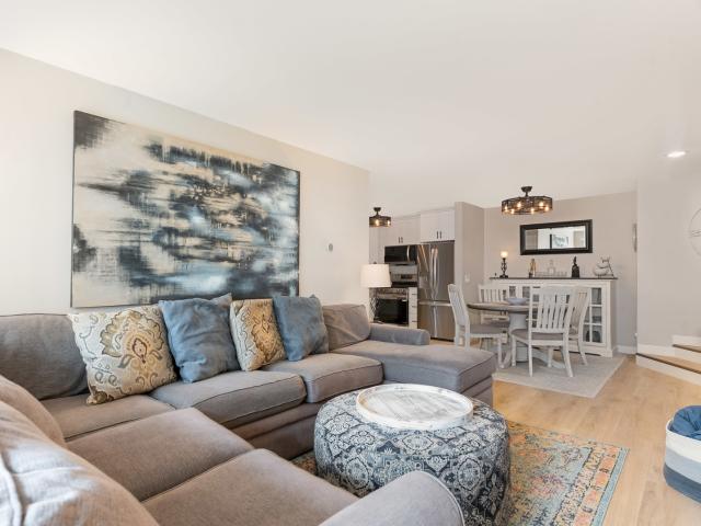 Condo for sale in Naperville, Illinois