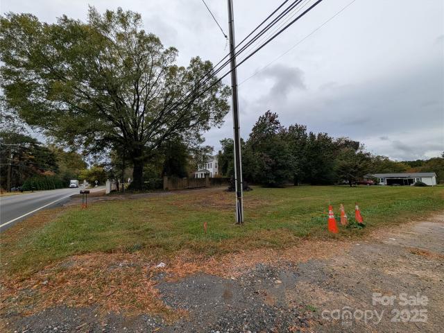 Land for sale in Mooresville, North Carolina