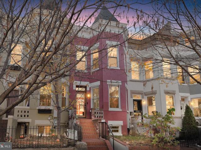 Condo for sale in Washington, Washington DC