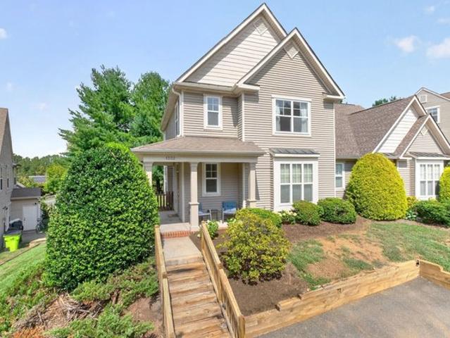 Townhouse for sale in Virginia