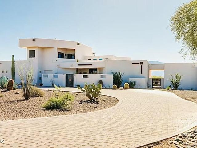 House for sale in Oro Valley, Arizona