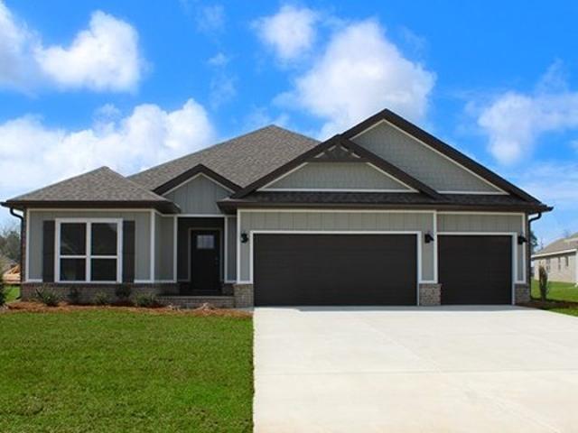 House for sale in Elberta, Alabama