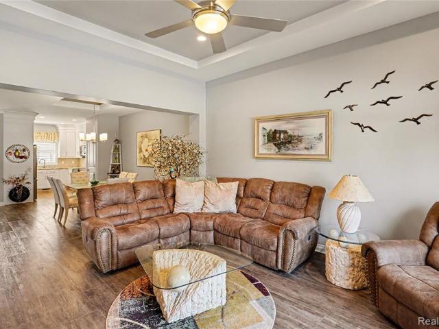 Condo for sale in Fenton, Michigan
