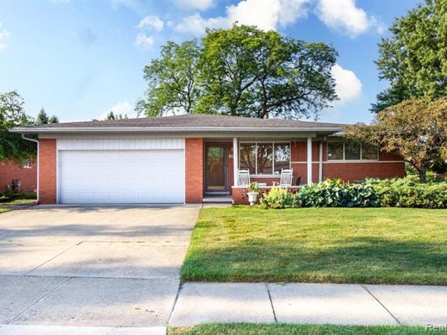 House for sale in Warren, Michigan