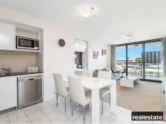 Apartment for rent in Cockburn, Western Australia