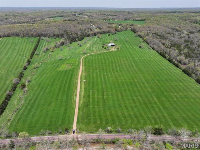 Land for sale in De Soto, Missouri