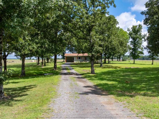 House for sale in Ark