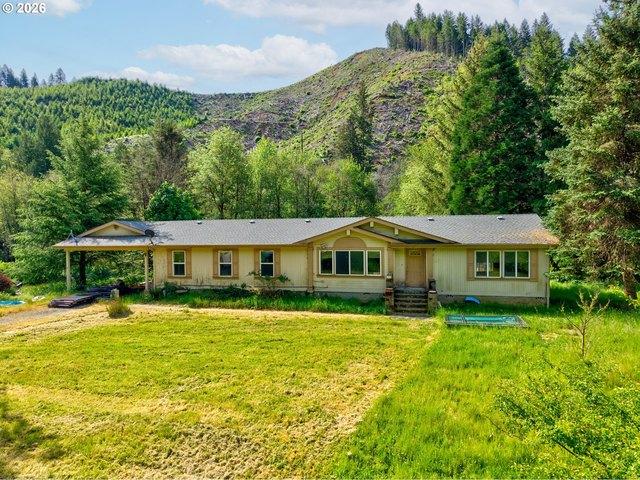 House for sale in Oregonia