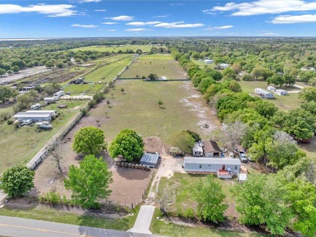 House for sale in Lorida, Florida