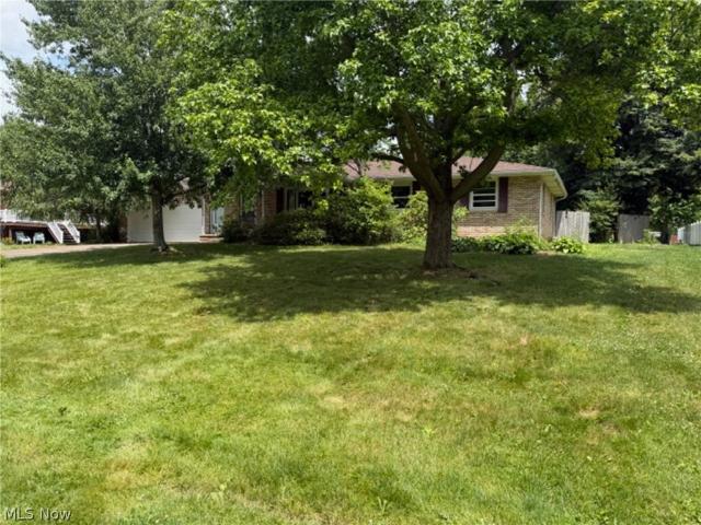 House for sale in Uniontown, Ohio