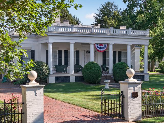 House for sale in Ottawa, Illinois