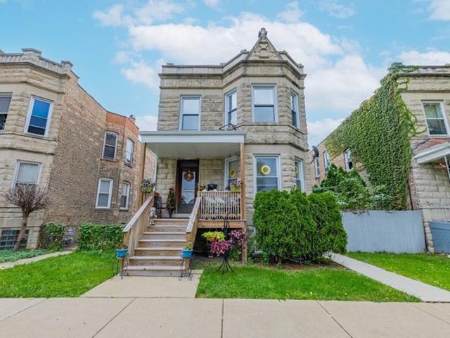 House for sale in Cicero, Illinois