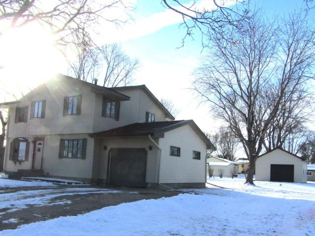 House for sale in Dawson, Minnesota