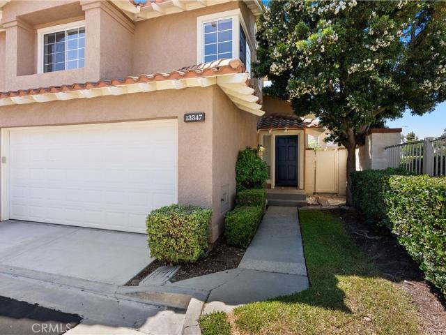 Townhouse for sale in Tustin