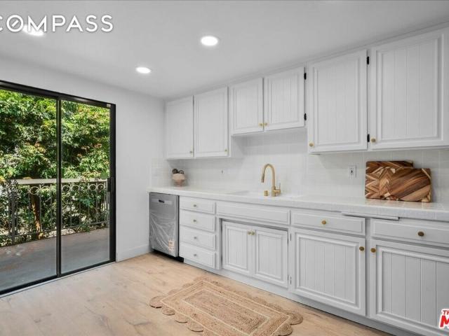 Townhouse for sale in Santa Monica
