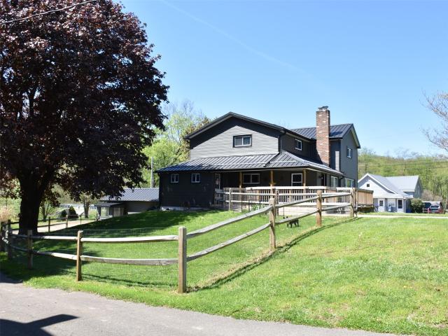 House for sale in Mercer, Pennsylvania