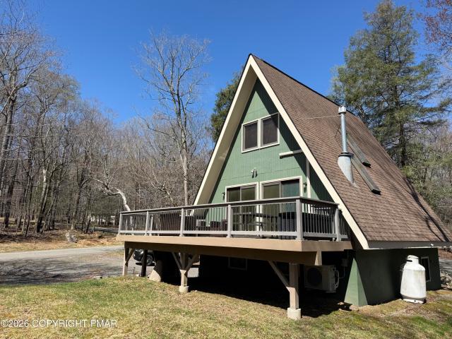 House for sale in Newfoundland, Pennsylvania