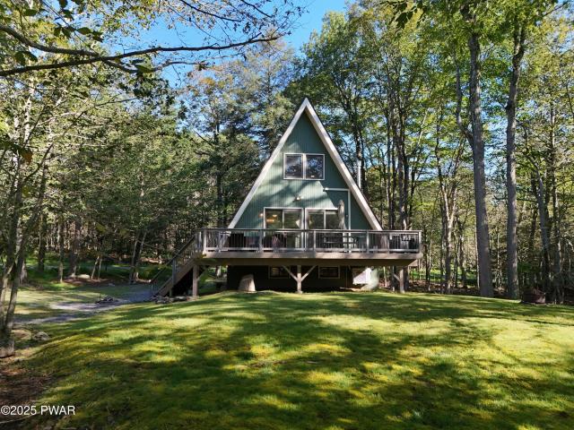 House for sale in Newfoundland, Pennsylvania